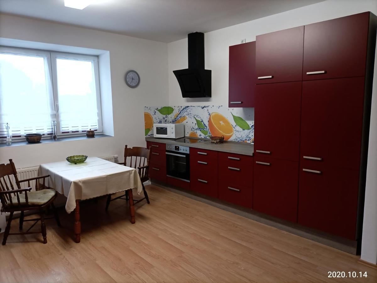 Apartment O3 - Gehobene 6-Zimmer Wohnung 175Qm Fuer 1-7 Personen 2X Dz 3X Ez Grafenwohr Exterior photo